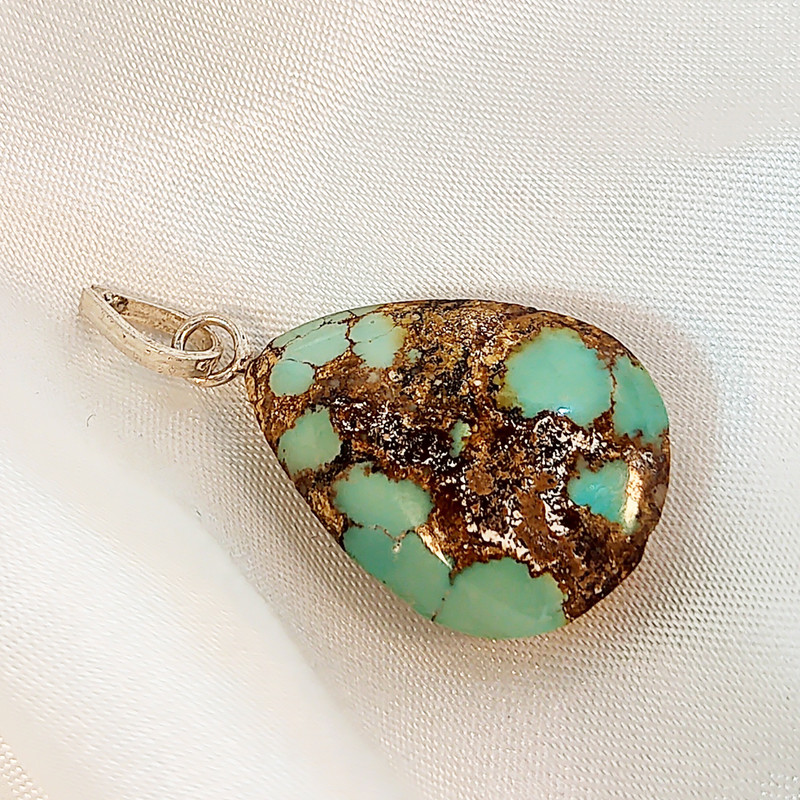 آویز گردنبند نقره زنانه مدل فیروزه نیشابور کد NG2721 آویز گردنبند نقره زنانه مدل فیروزه نیشابور کد NG2721