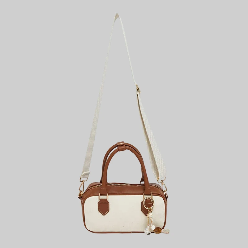 کیف دوشی زنانه ال سی وایکیکی مدل جنس کتان و چرم صنعتی LW 266