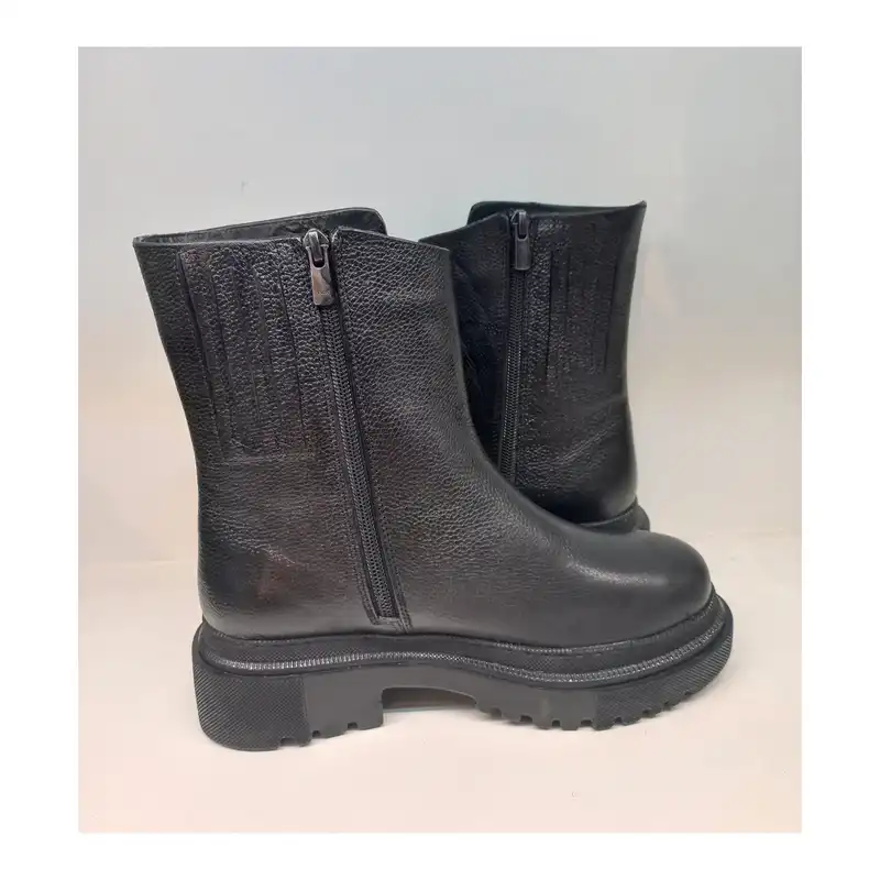 نیم بوت زنانه سرزمین چرم کد 145326 رنگ مشکی