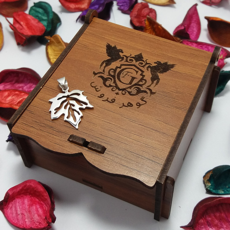 آویز گردنبند نقره زنانه مدل برگ پائیزی