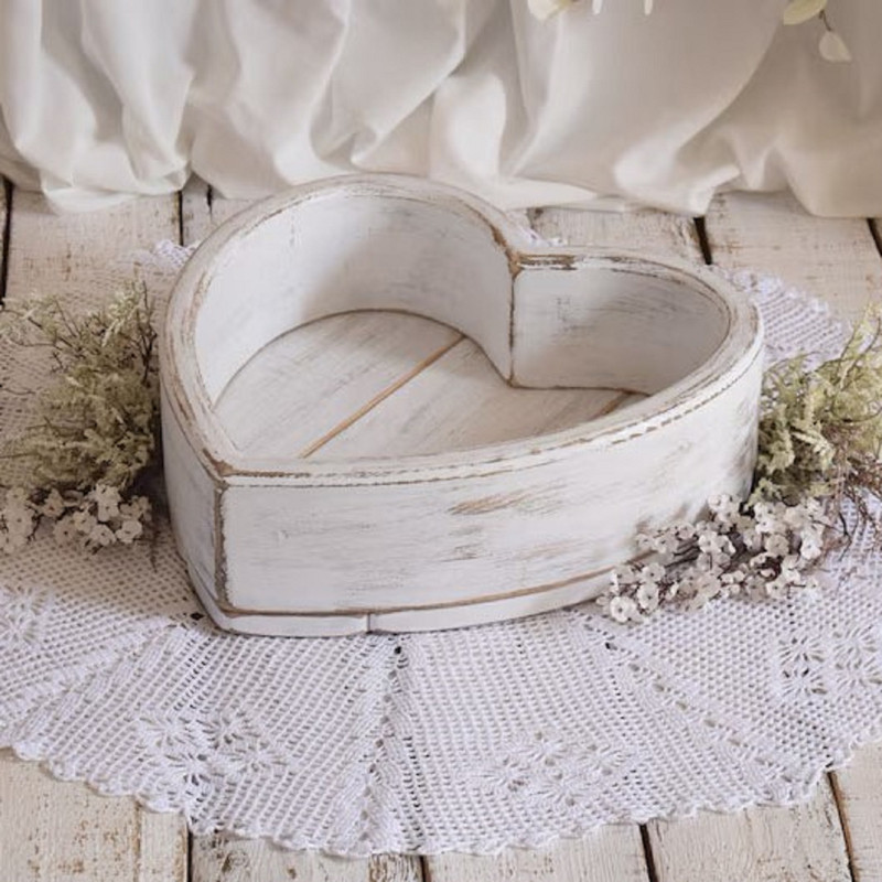 دکور تم عکاسی کودک و نوزاد مدل قلب توخالی