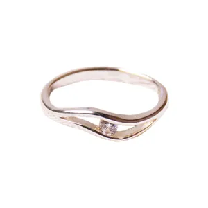 انگشتر زنانه ای سی سی مدل 644303