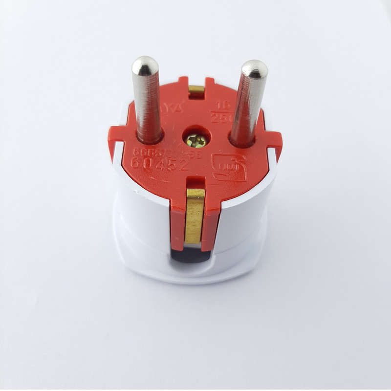 دوشاخه برق پایا الکتریک کد52