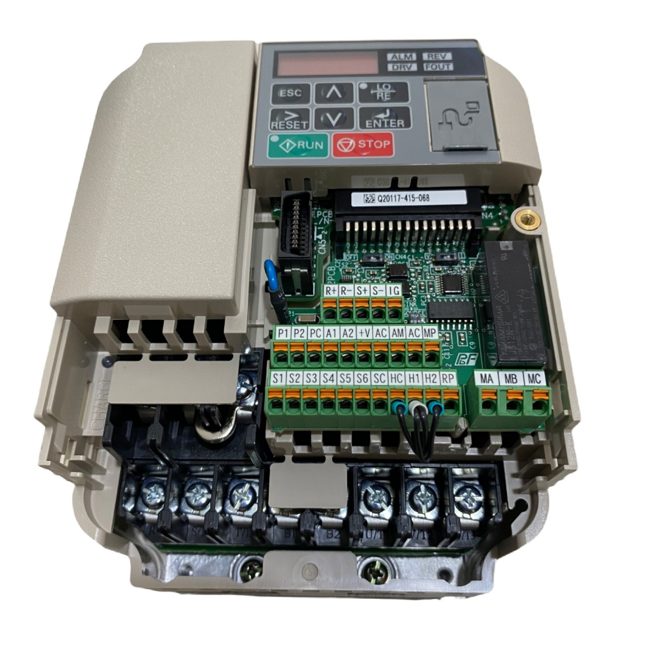 اینورتر ظرفیت 0.75 کیلووات یاسکاوا مدل V1000 اینورتر ظرفیت 0.75 کیلووات یاسکاوا مدل V1000