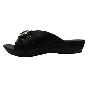 دمپایی زنانه مدل سودا