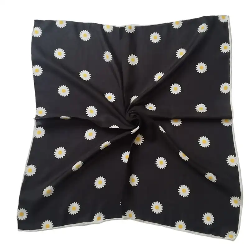 روسری زنانه مدل بابونه کد 1