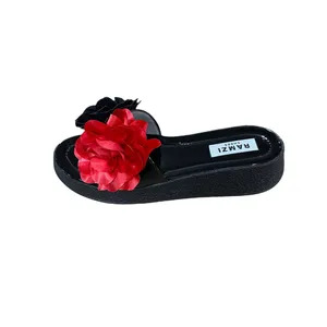 دمپایی زنانه مدل گلدار نسترن rd