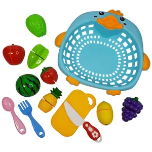 ست اسباب بازی آشپزخانه مدل برش میوه سبد پنگوئنی کد 2240