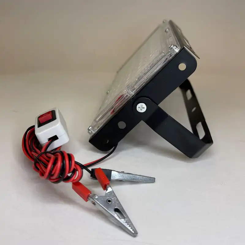 چراغ سیار خودرو ال ای دی فلود لایت مدل 12V