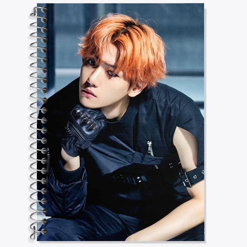 دفتر زبان 50 برگ خندالو مدل سه خط طرح بکهیون گروه اکسو EXO کد 13623