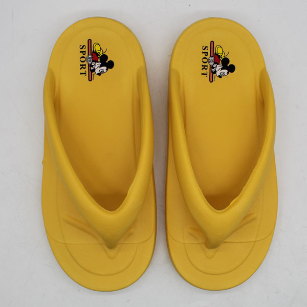 دمپایی لاانگشتی زنانه پاپا مدل آلما کد 1426-YW