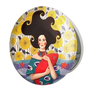 آینه جیبی خندالو طرح دخترونه مدل تاشو کد 6129 