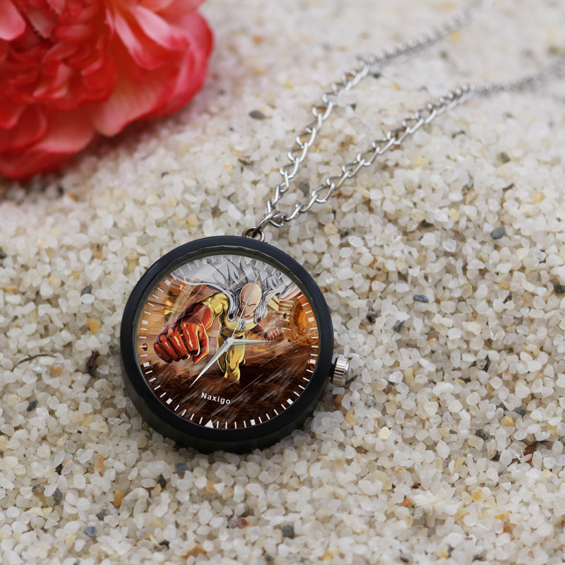 ساعت گردنبندی عقربه ای ناکسیگو مدل مردِ تک مُشتی کد NF13645