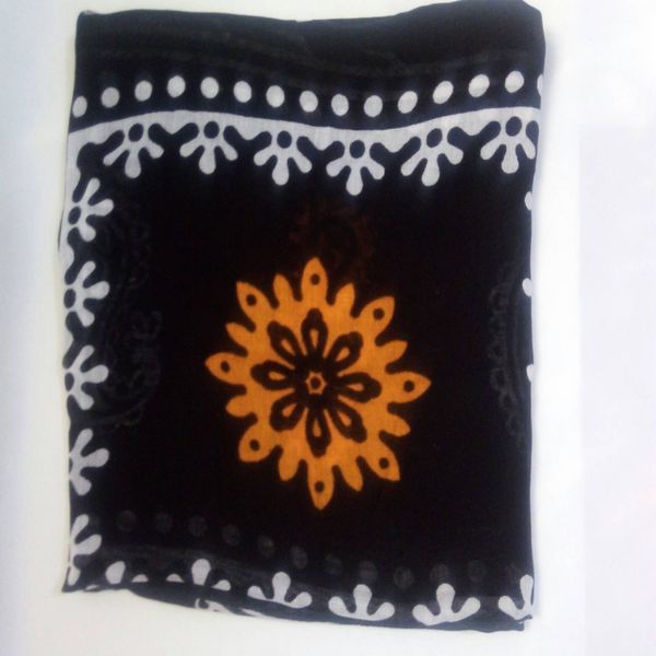 روسری دست دوز زنانه مدل  گلونی