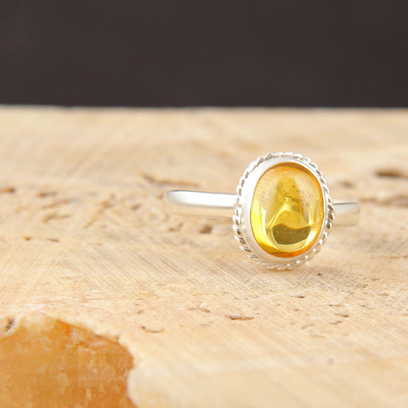 انگشتر نقره زنانه بازرگانی میلادی مدل کوارتز جواهری کد AW_690 انگشتر نقره زنانه بازرگانی میلادی مدل کوارتز جواهری کد AW_690