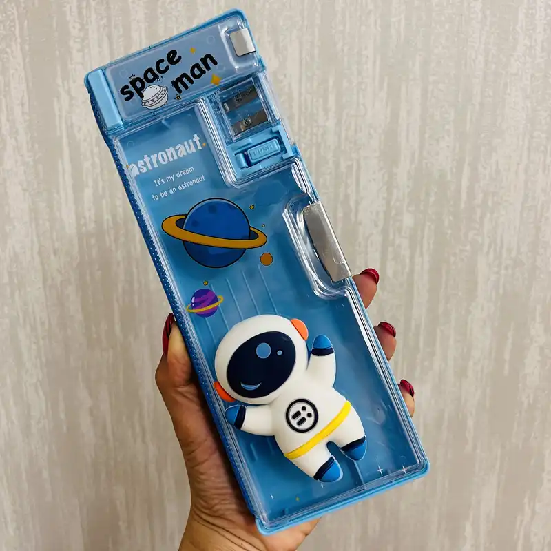 جامدادی مدل مگنتی فضانورد اسکویشی