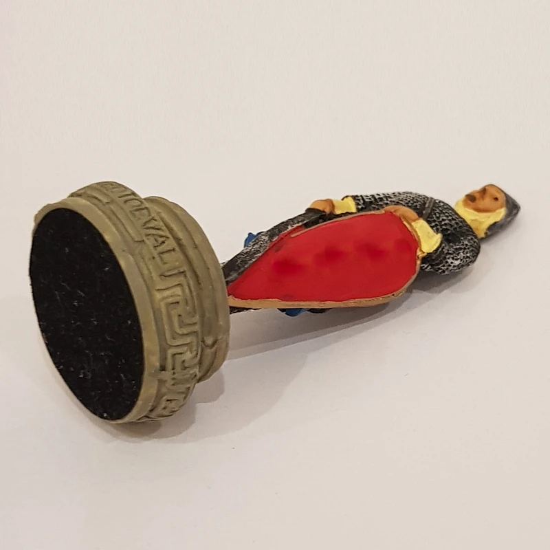 عکس شماره 3 : مهره شطرنج مدل مدرن کد 5626