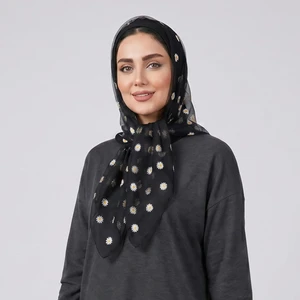 روسری زنانه مدل مینی اسکارف توری بابونه