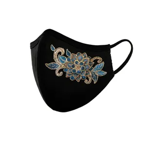 ماسک تزیینی طرح گل کد M500