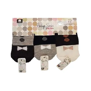 جوراب نوزادی هدیه کد P91-2 مجموعه 3 عددی