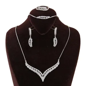 ست نقره زنانه بازرگانی میلادی مدل لوکس کد NTR_316