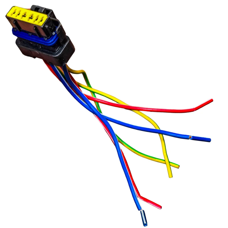 سوکت خودرو بست یدک مدل ۶ فیش سوزنی