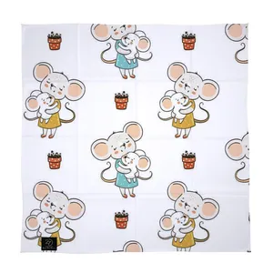 دستمال سر و گردن 27 مدل MOTHER MOUSE کد J74