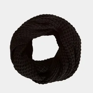 شال گردن ال سی وایکیکی مدل FRONT