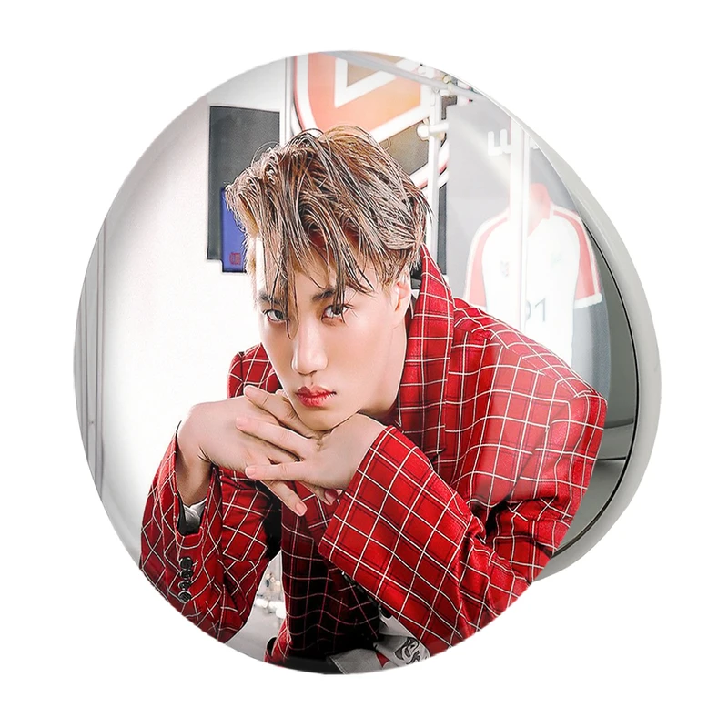 آینه جیبی خندالو طرح کای گروه اکسو EXO مدل تاشو کد 13393 