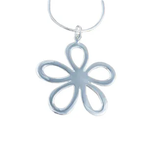 گردنبند نقره زنانه مدل گل تو خالی