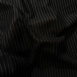 پارچه لباس عرض ۱.۵ متر مدل حریر راه راه رنگ مشکی