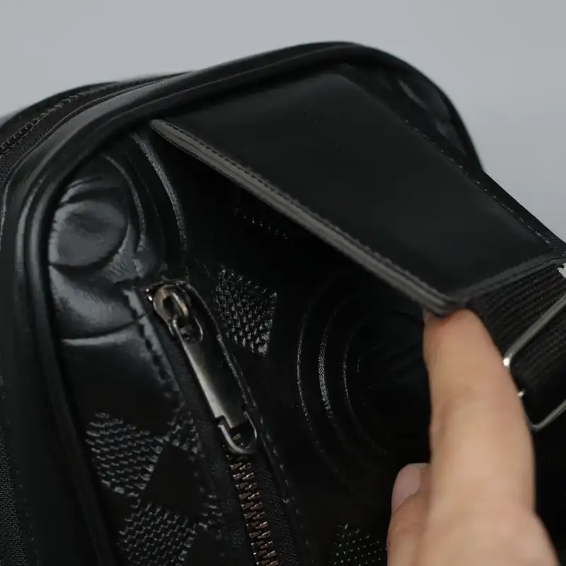 کیف کراس بادی مدل bnooolk کد 002