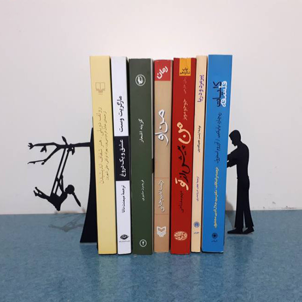 نگهدارنده کتاب دسار مدل سارا