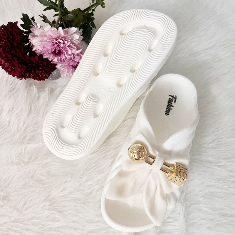 دمپایی زنانه پاپا مدل آیناز کد 222