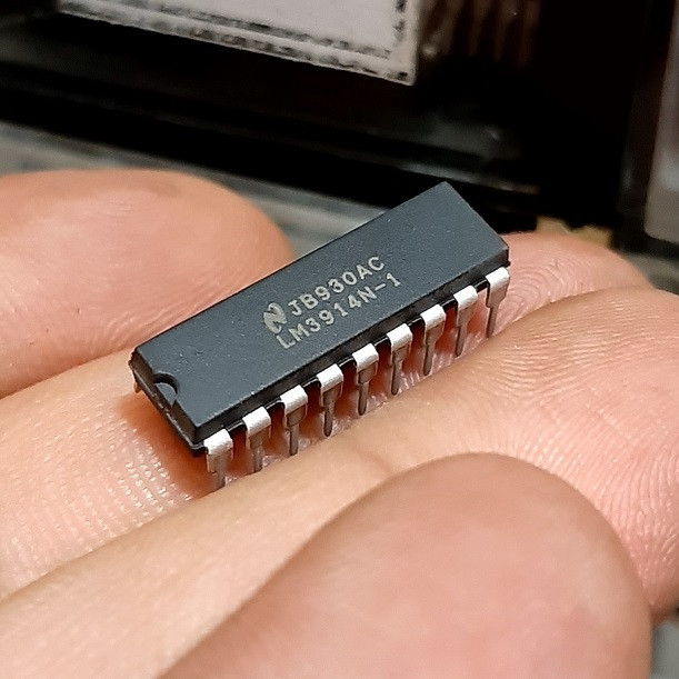 آی سی درایور مدل LM3914 N-1