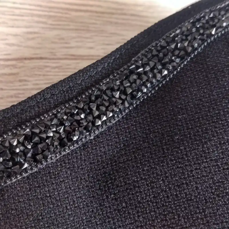 ماسک تزیینی کد C3