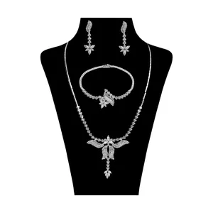 نیم ست طلا 18 عیار زنانه مایا ماهک مدل SS0223