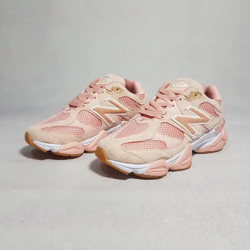 کفش پیاده روی زنانه مدل 9060