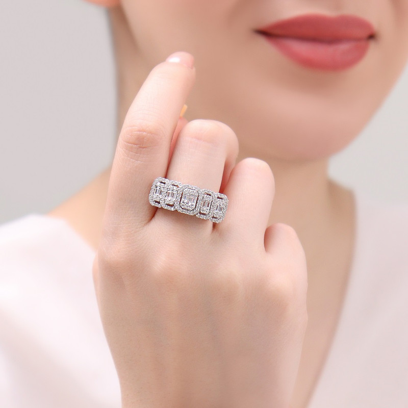 انگشتر نقره زنانه مدل RI E15 انگشتر نقره زنانه مدل RI E15