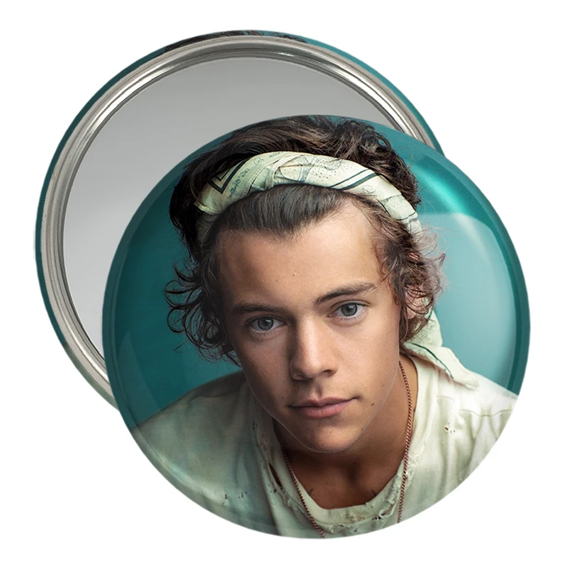 آینه جیبی خندالو مدل هری استایلز گروه موسیقی وان دایرکشن One Direction  کد 2924