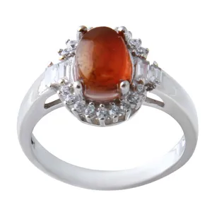 انگشتر نقره زنانه بازرگانی میلادی مدل عقیق یمنی کد AWR_781