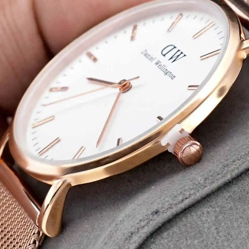 ساعت مچی عقربه ای زنانه  مدل SROZ2