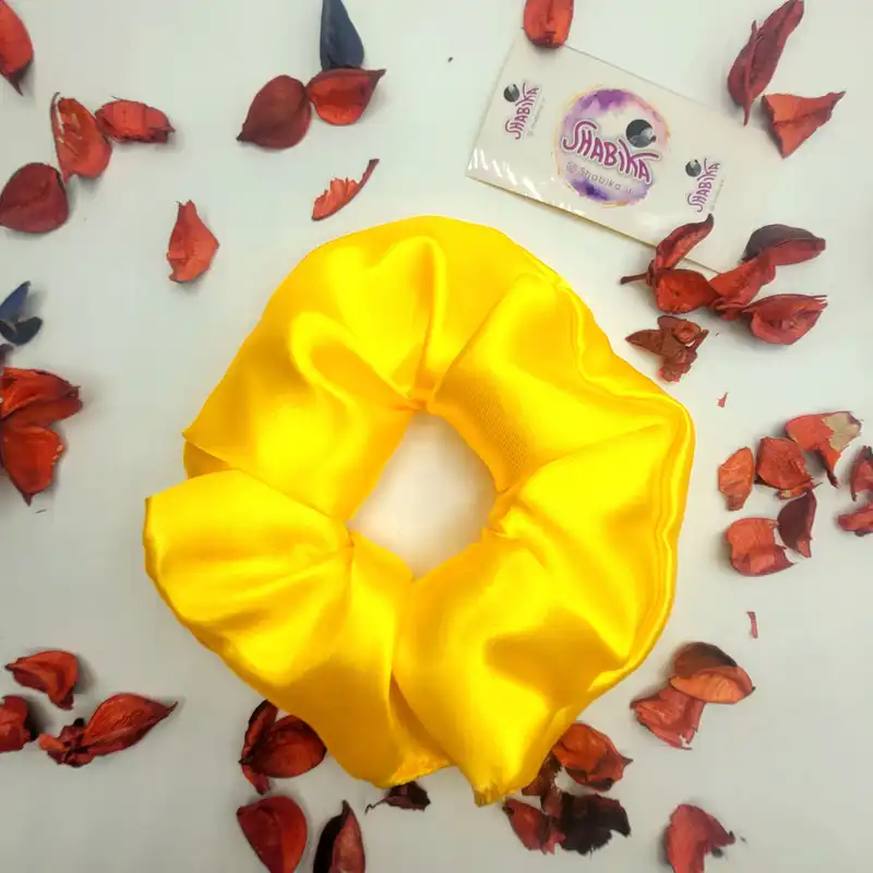 کلاه زنانه مدل ساتن به همراه چشم بند و کش مو