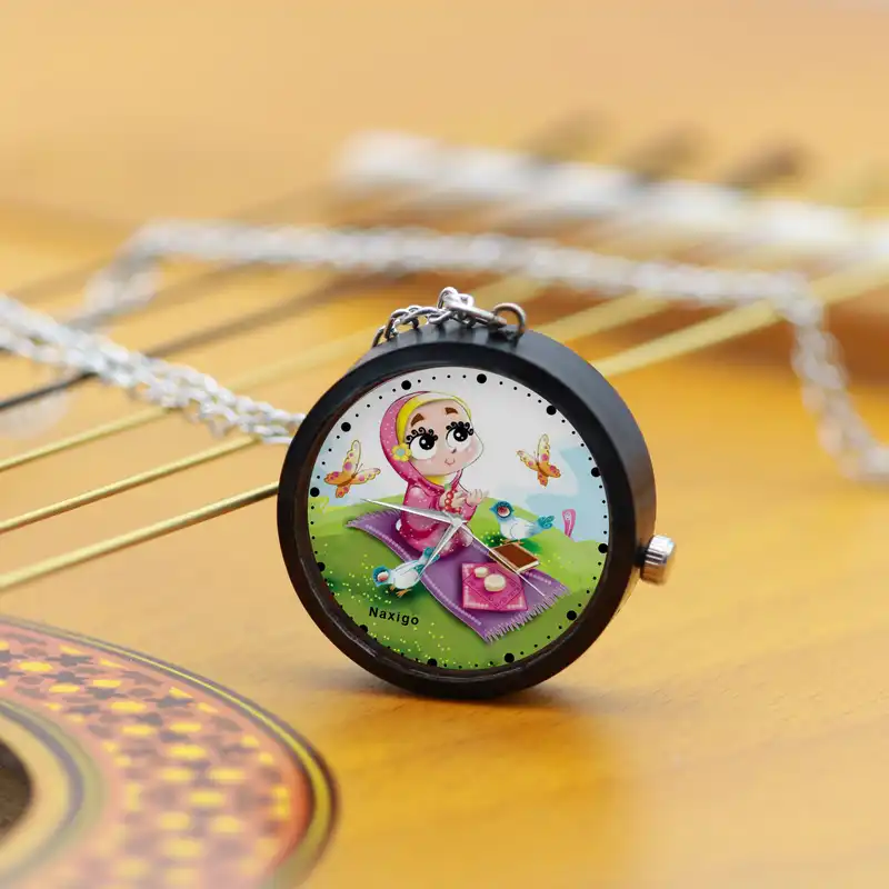 ساعت گردنبندی عقربه ای ناکسیگو مدل جشن تکلیف کد NF12639