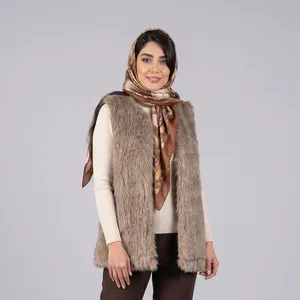 جلیقه پاییزه زنانه خز سرژه مدل 234127