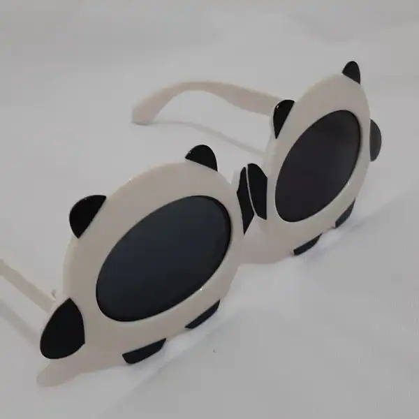 عینک آفتابی دخترانه مدل فضانورد کد 01