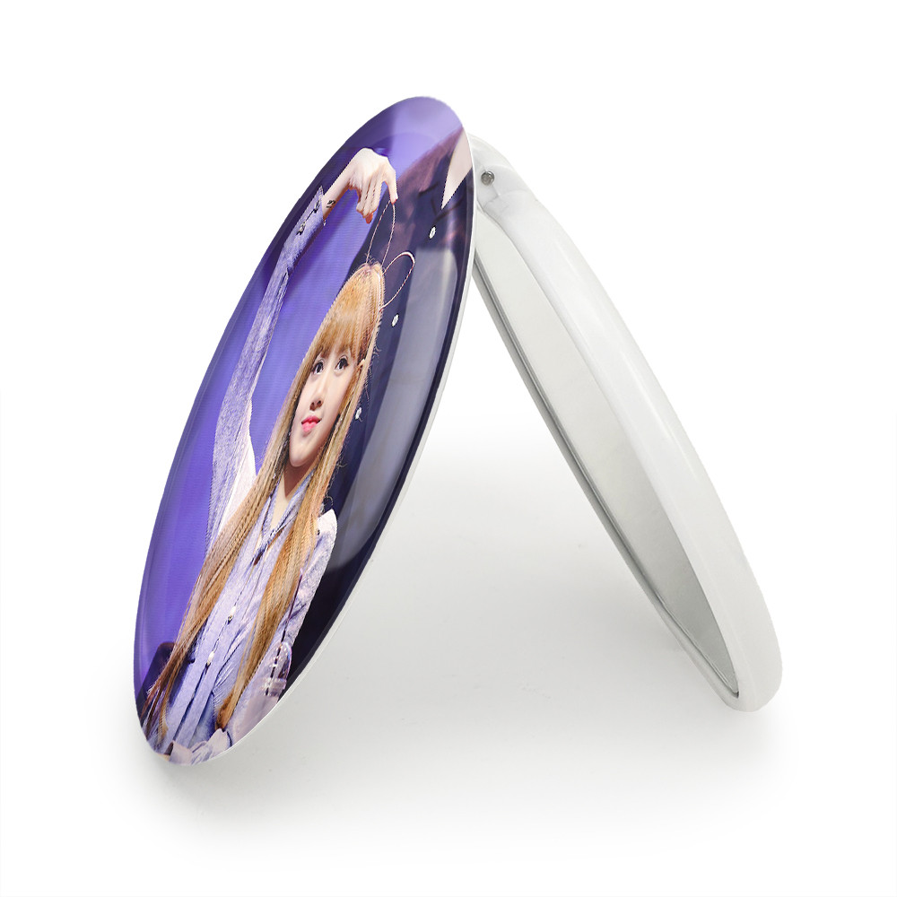 آینه جیبی خندالو طرح لیسا گروه بلک پینک Black Pink مدل تاشو کد 2977