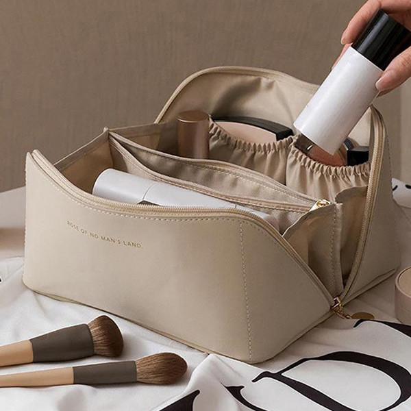 کیف لوازم آرایش زنانه مدل 389