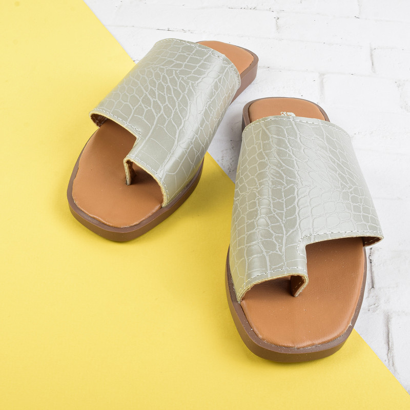 دمپایی لاانگشتی زنانه نیکتا مدل پوست ماری GRY.2866