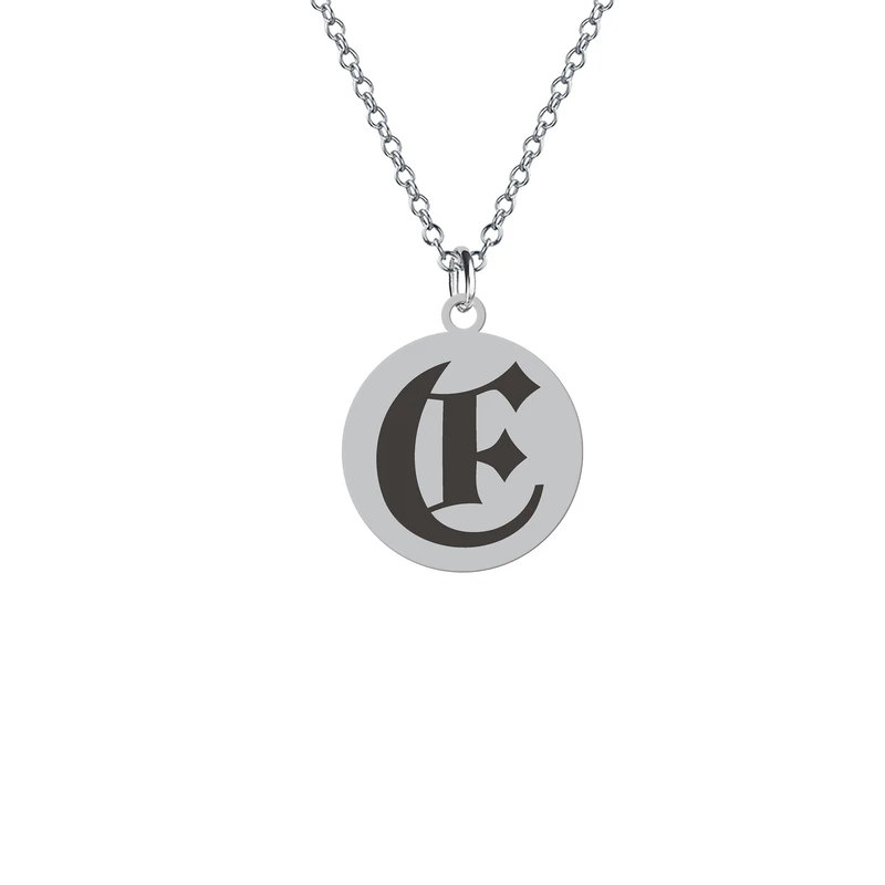 آویز تزئینی خودرو هایکا مدل حرف لاتین E کد am.jh 333